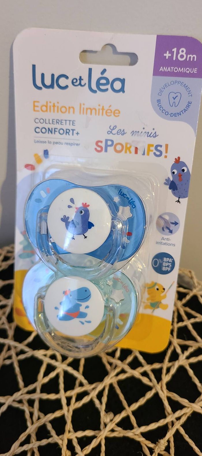 sucettes "LES MINIS SPORTIFS" Luc & Léa 6-18 mois