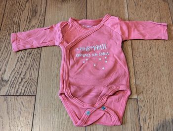 Body croisé manches longues 1 mois