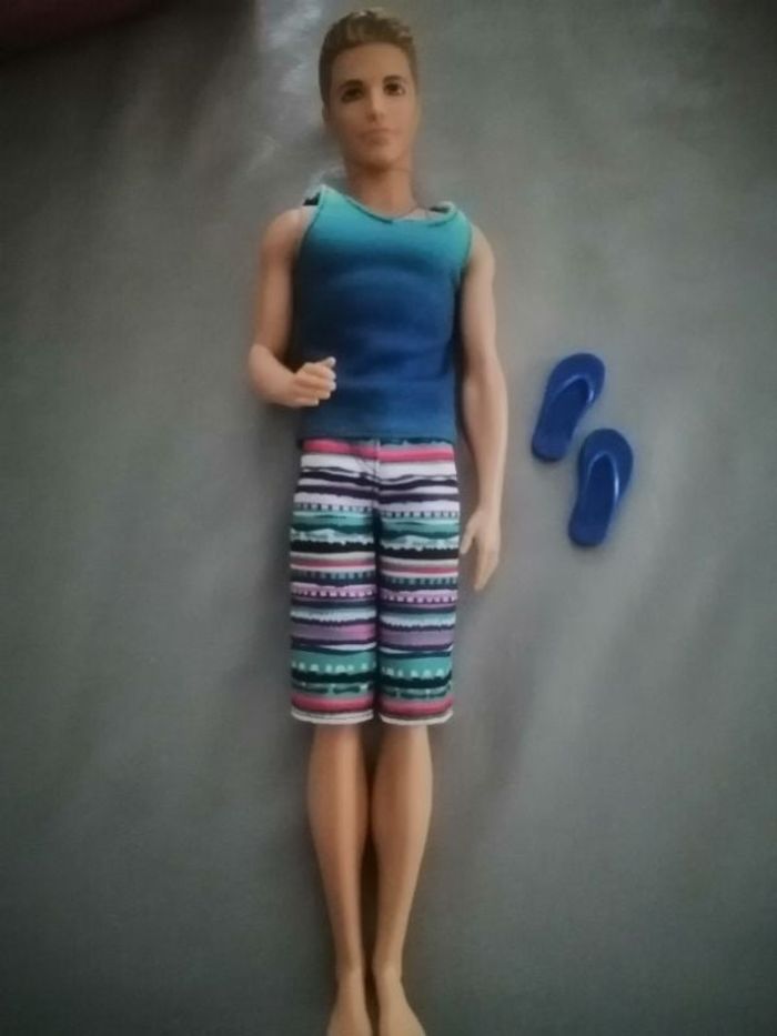Poupée ken