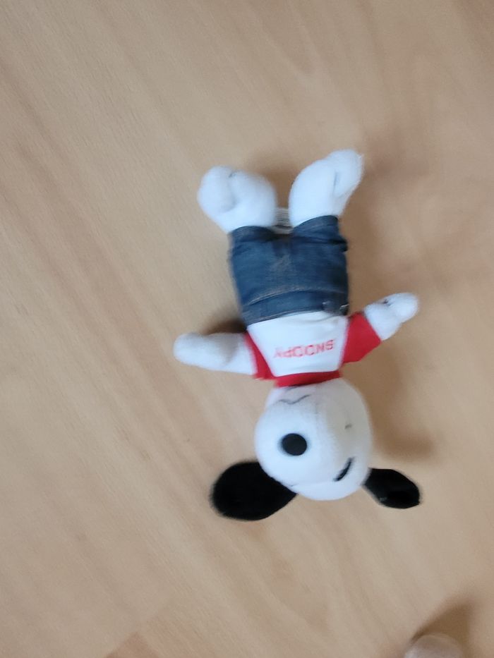 Peluche snoopy - photo numéro 2