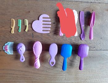 🎀 Peigne brosse poupee mannequin barbie