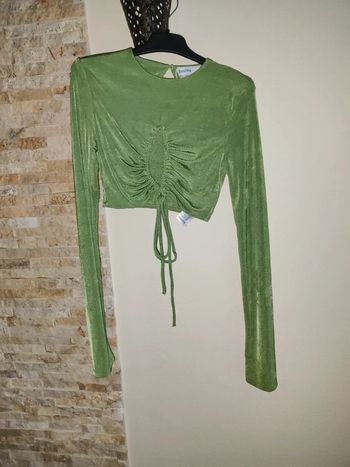 Top court vert Bershka XS