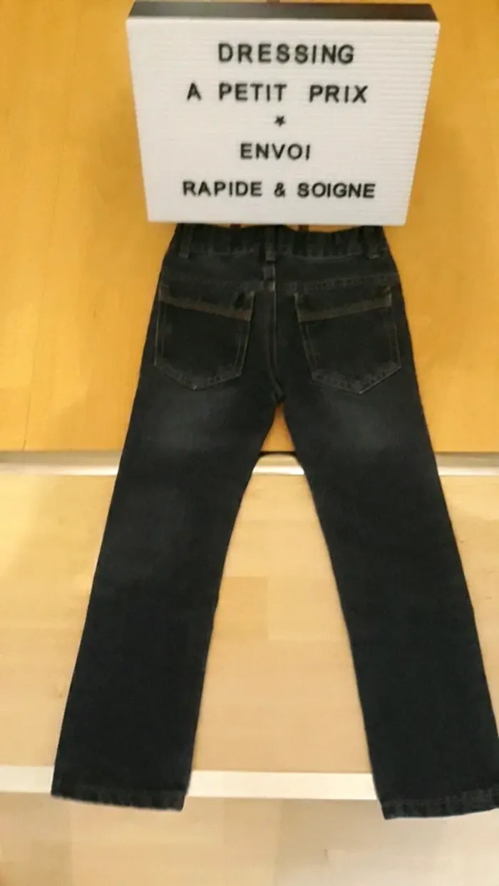 Jeans garçon 6 ans - photo numéro 4