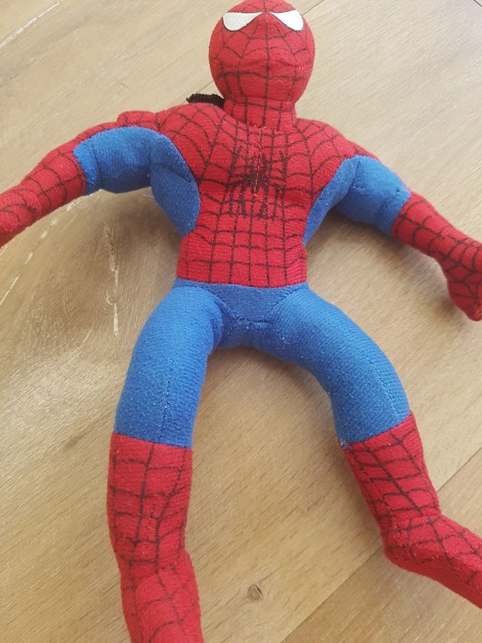 Peluche Spiderman - photo numéro 3