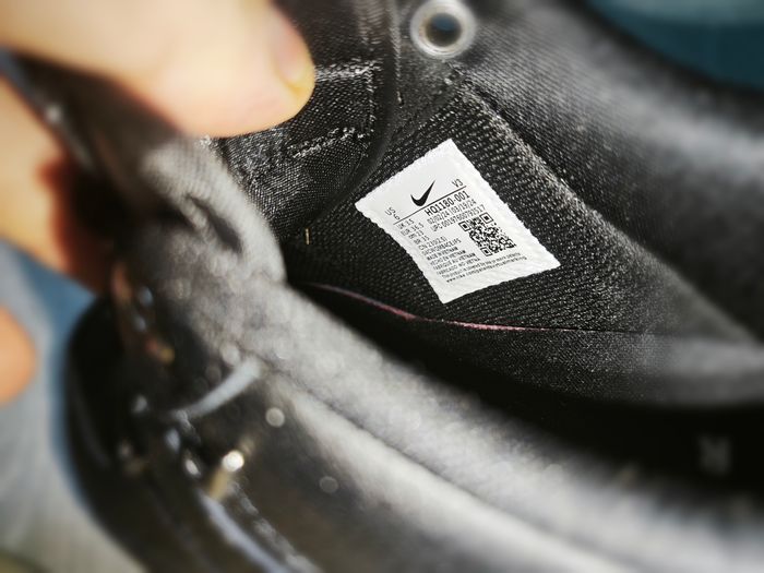 Nike Air Force One LV - Taille 36.5 - photo numéro 8