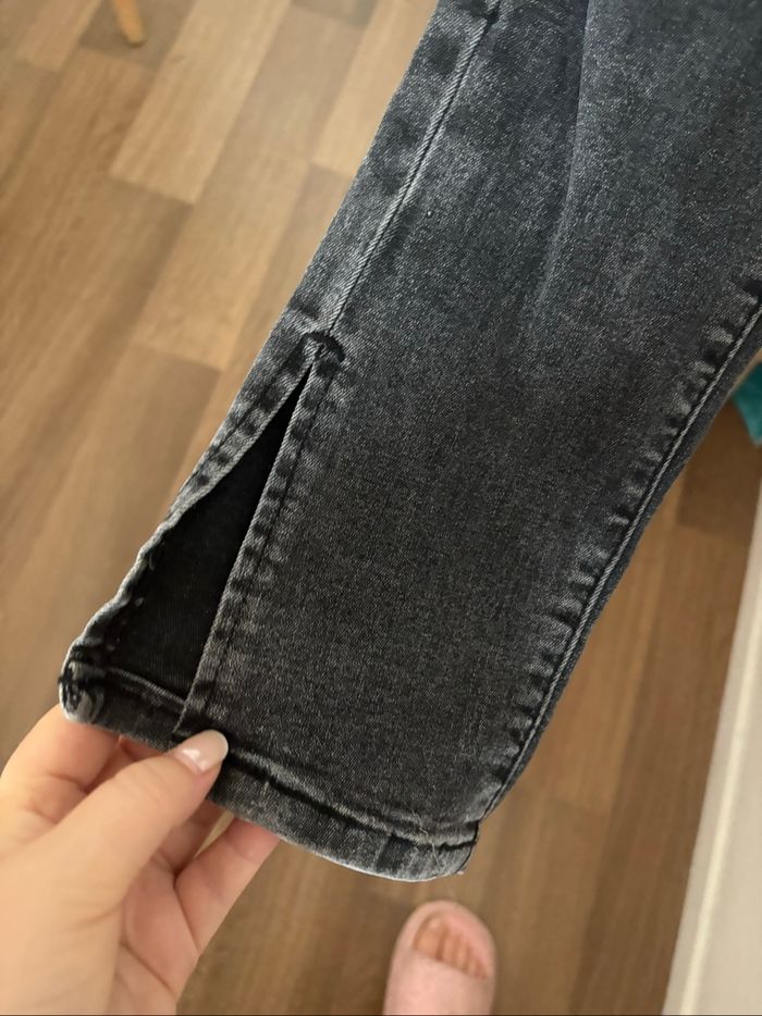 jeans à fente - photo numéro 2