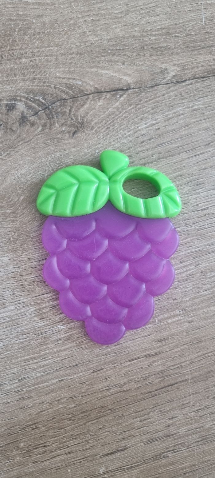 Lot anneaux de dentition 🍓🍇 - photo numéro 5