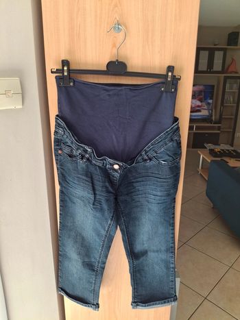 Pantacourt de grossesse en jeans