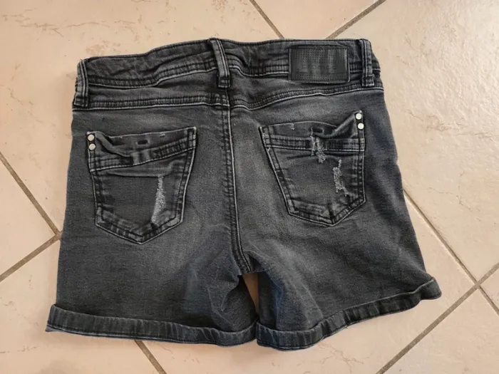 Short jean - photo numéro 2