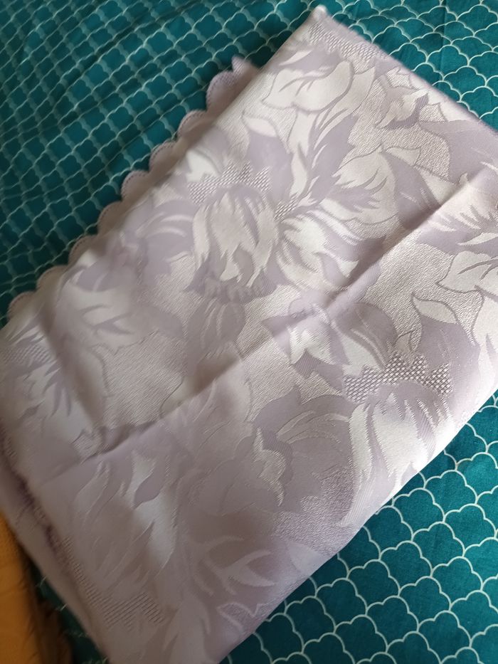 Grande nappe 160 x + 240 - photo numéro 2