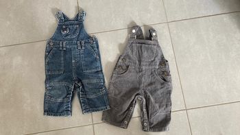 Lot ensemble vêtement salopette jean pantalon garçon 6 mois