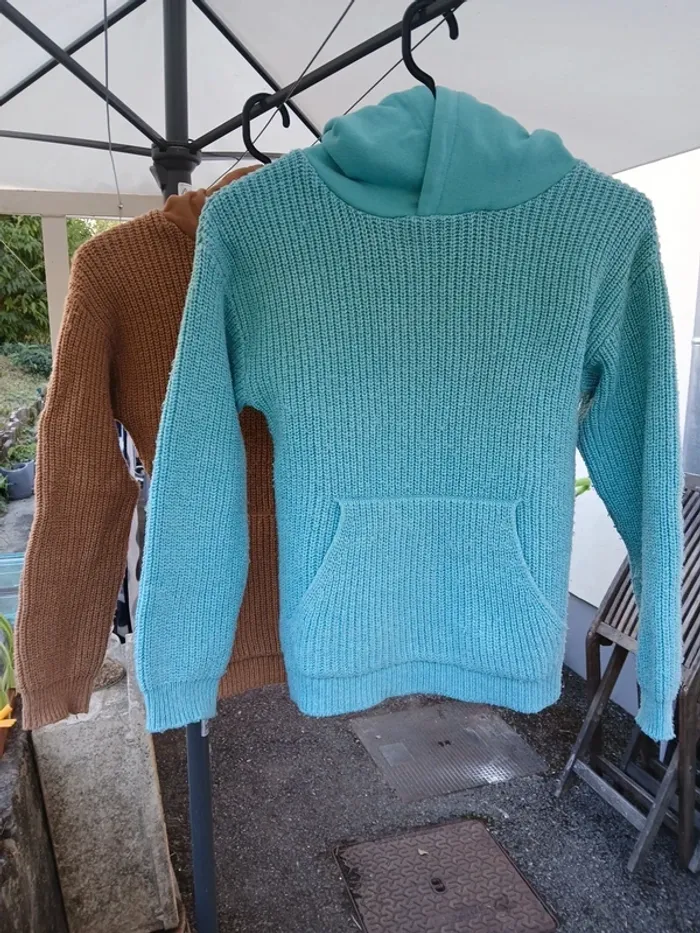 Lot pull a capuche jumeaux