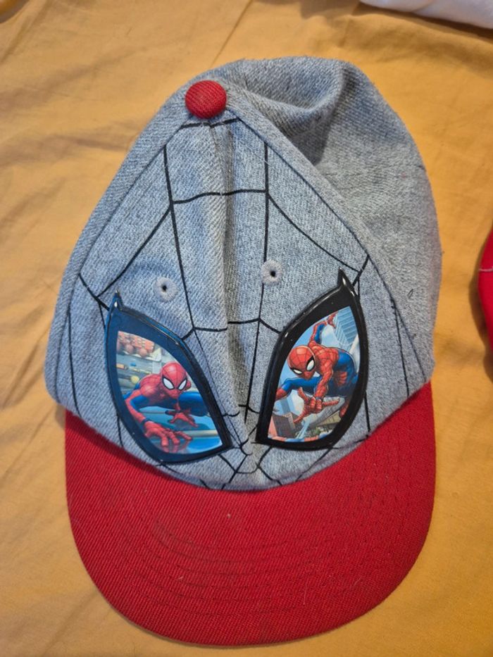 Casquette enfant spiderman