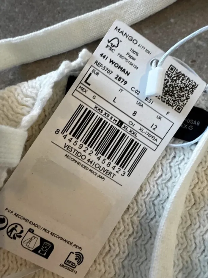 Robe maille détail ajouré Mango, taille L, valeur 40€ - photo numéro 3