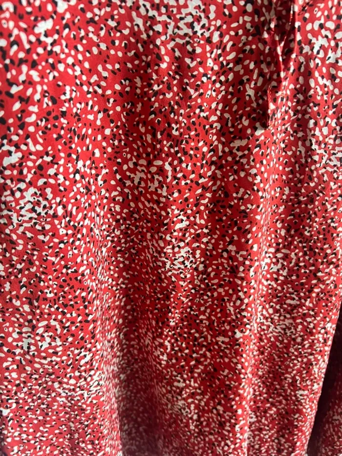 Blouse épaules ajourées taille L neuve - photo numéro 5