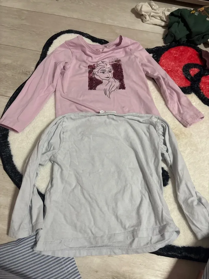 Lot de 2 t shirt à manche longue 4 ans Disney reine des neiges - photo numéro 5