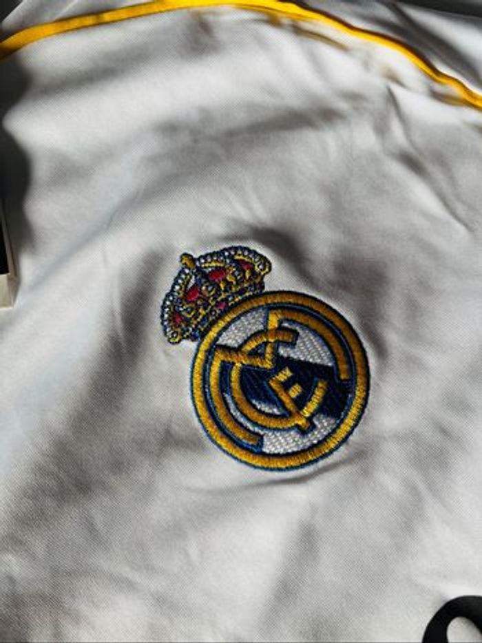 Maillot du réal de Madrid - photo numéro 4