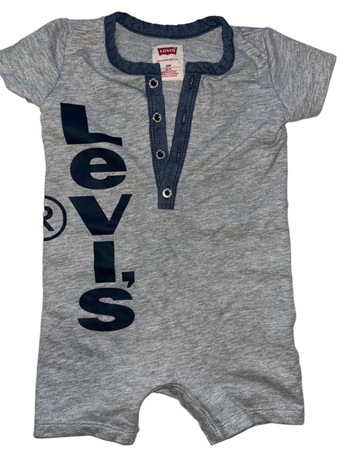 Combi short #Levi’s#taille 12 mois