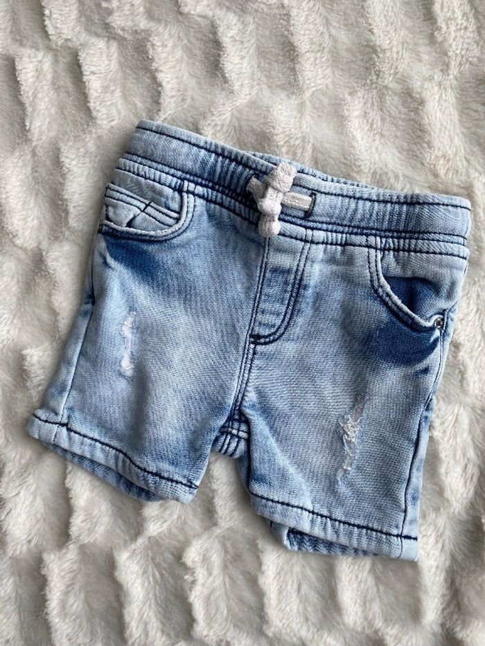 Short en jeans