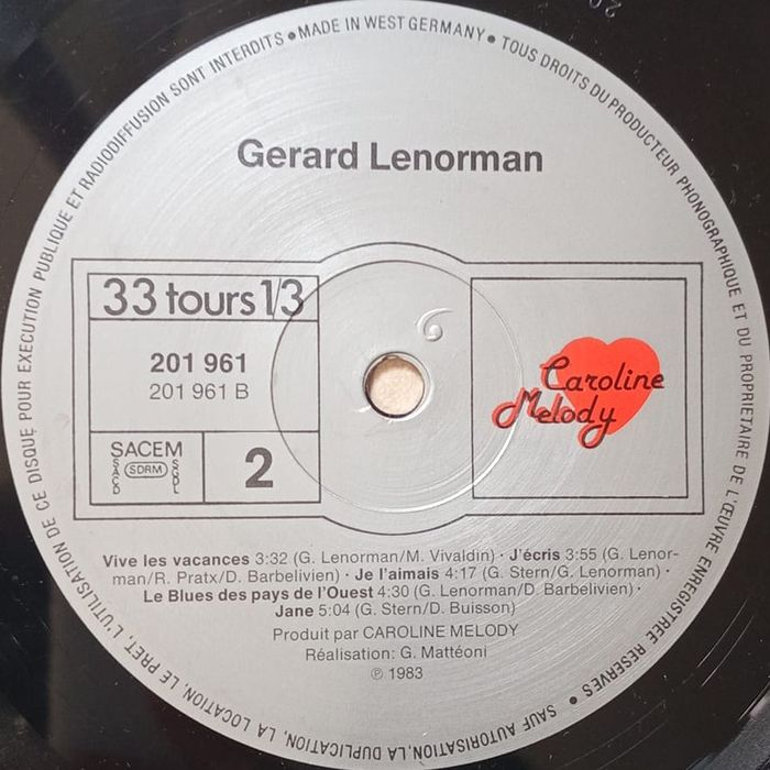 Vends Vinyle Gérard Lenorman vitesse 33 tours format 30 cm 11 titres Album le soleil des tropiques - photo numéro 6