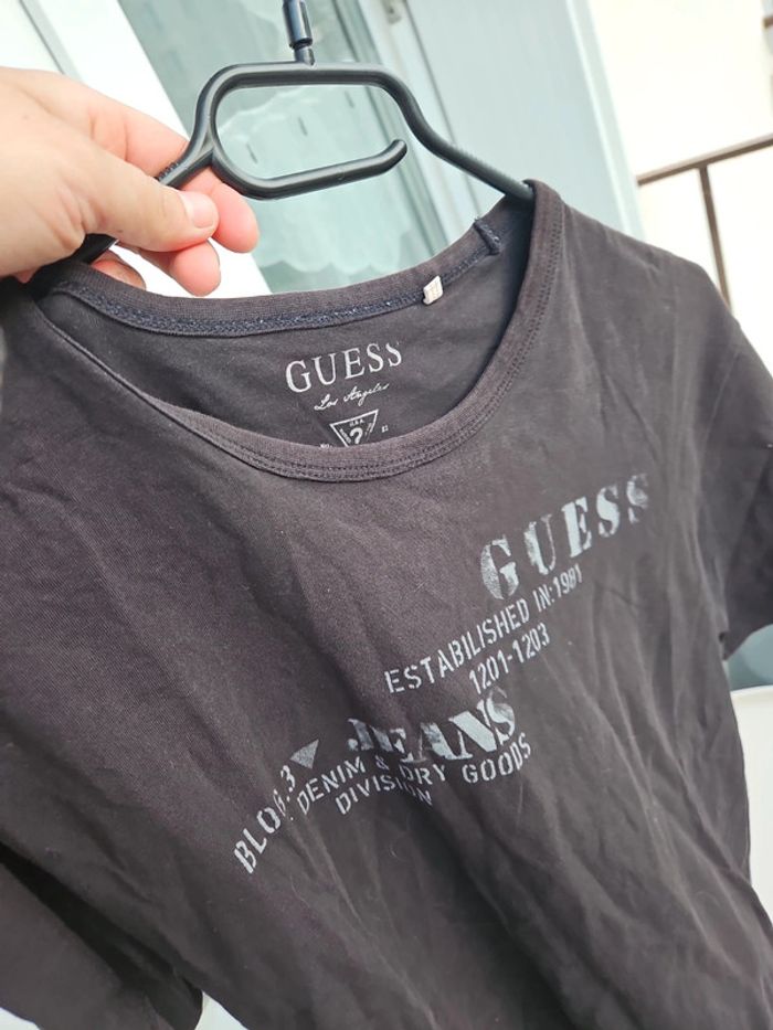 Tee shirt guess - photo numéro 4