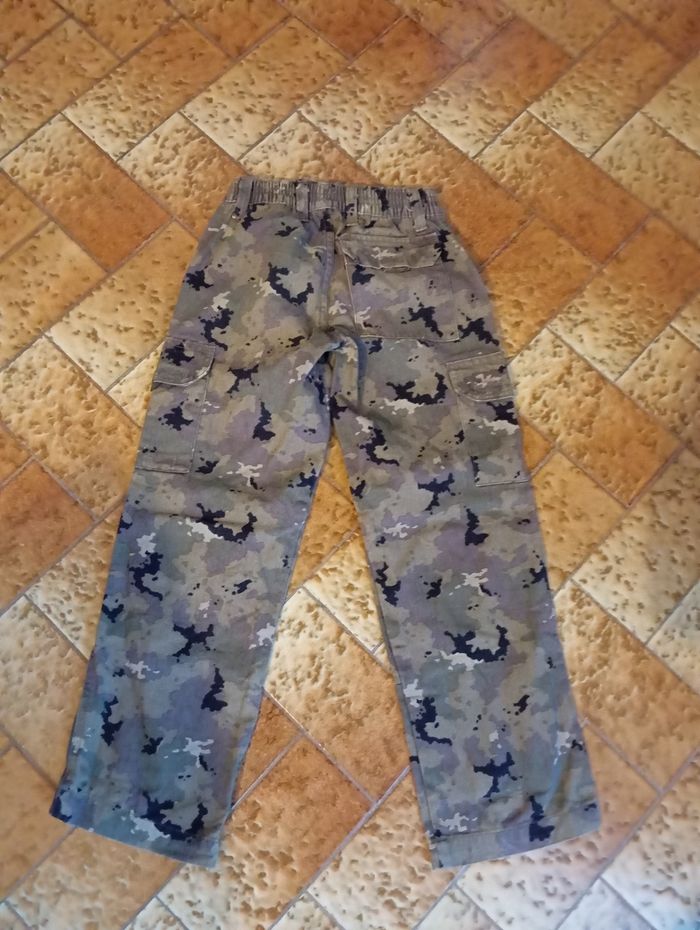 Pantalon garçon 8 ans - photo numéro 2