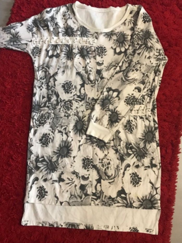 # jolie robe pull fleurs pour la maison