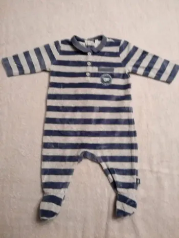 Pyjamas Natalys 3 mois (réf perso C34)(familleac72)
