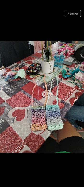 Vend pochette de téléphone