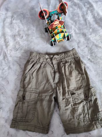 Short style militaire taille 3 ans