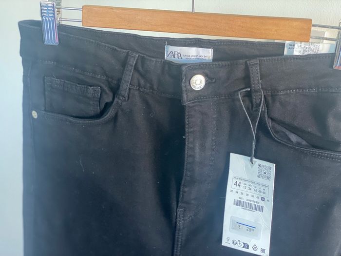 Pantalon neuf taille 44 Zara - photo numéro 3