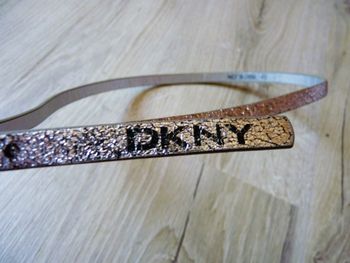 Ceinture Fille DKNY argentée taille 80 accessoire mode TBE