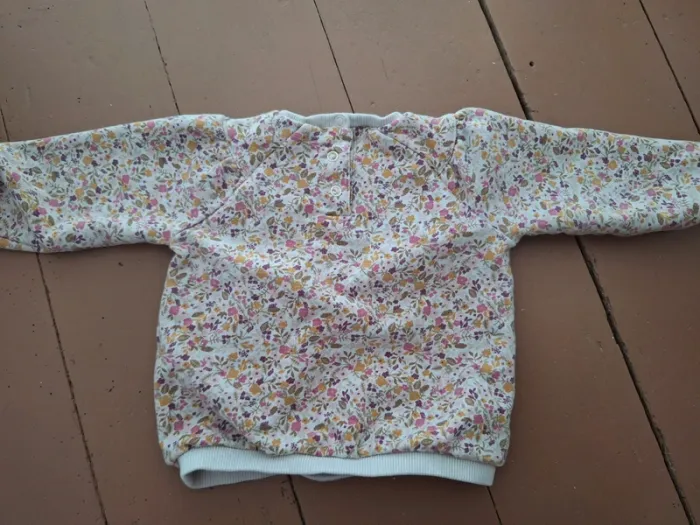 Pull fleuri - photo numéro 2