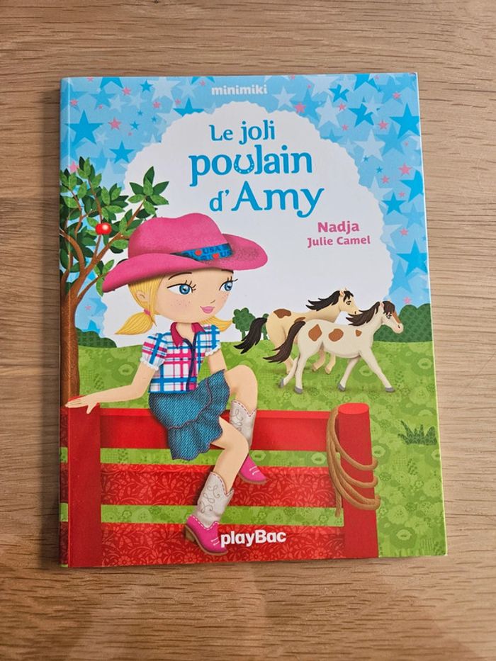 Livre Le joli poulain d'Amy