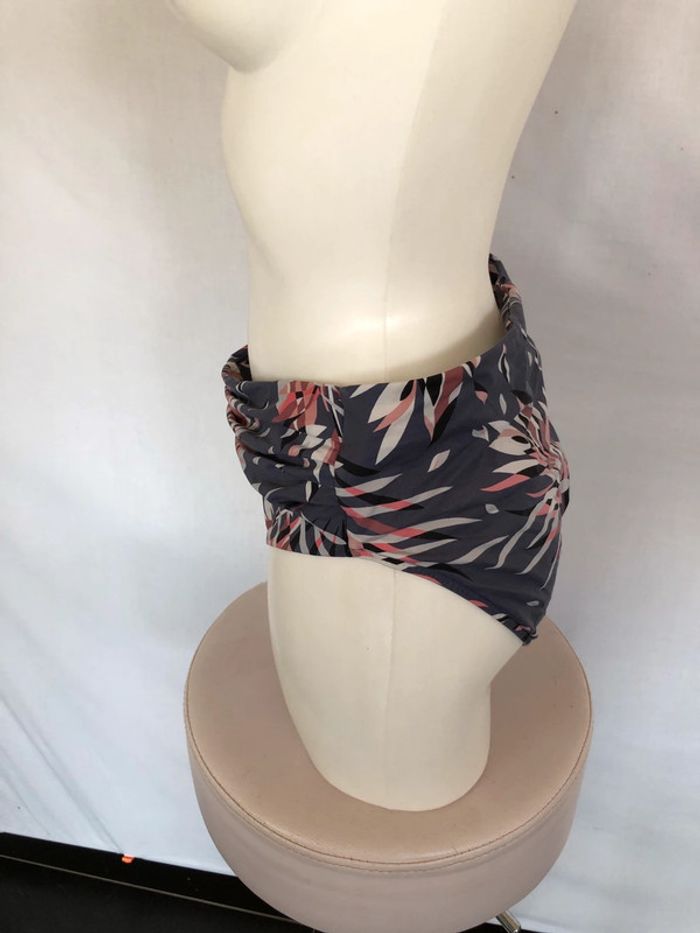 Bas de maillot de bain indigo et rose taille haute Chantelle taille 42 44 très bon état - photo numéro 4