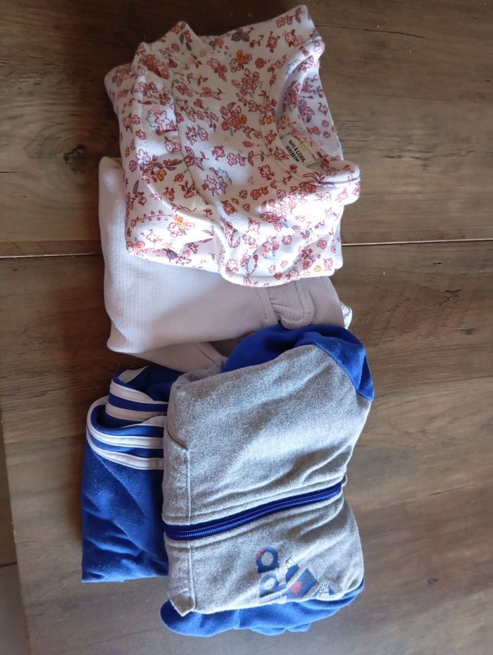 Lot vêtements fille 18 mois - photo numéro 4