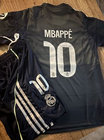 Ensemble de foot réal Madrid 