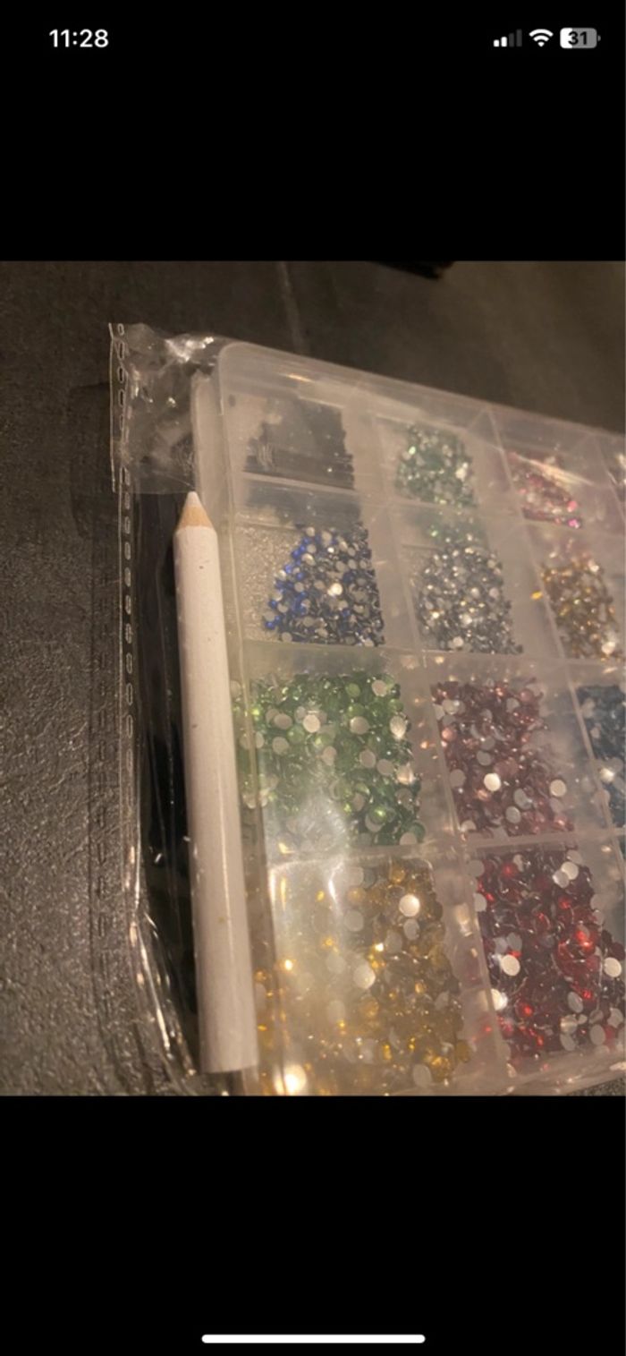 Strass - photo numéro 2