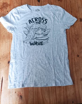 Tee shirt requin
