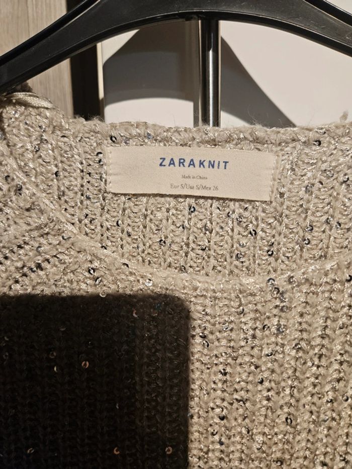 Pull manche 3/4 Zara Knit taille S beige avec quelques strass - photo numéro 3