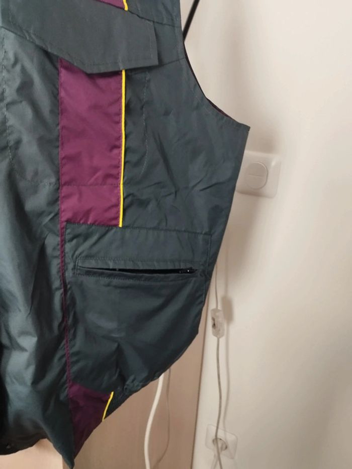 Veste sans manche multi poches neuve - photo numéro 2