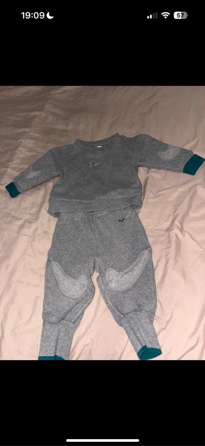 Ensemble Nike bébé