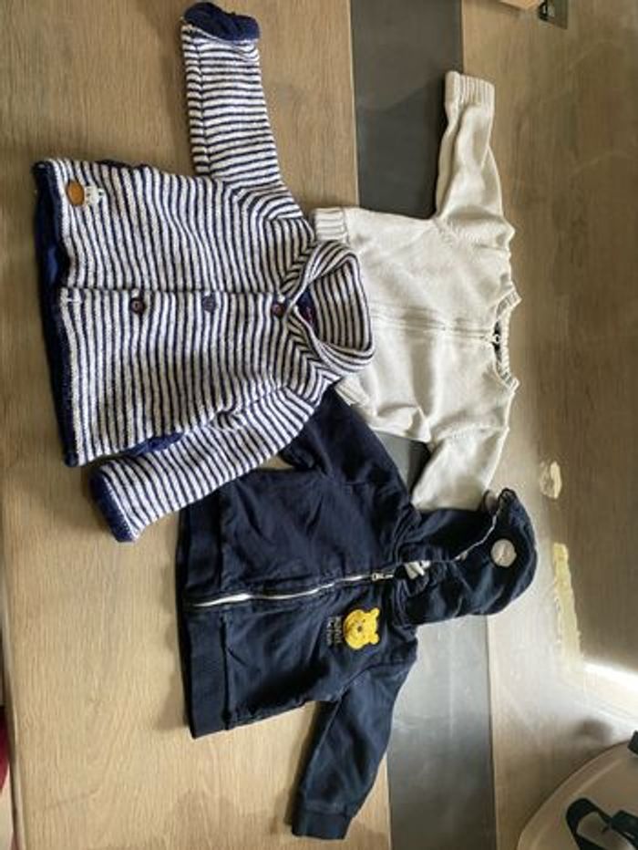 3 gilet enfant 9 mois