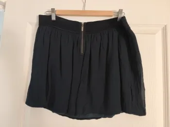 Jupe courte taille 40