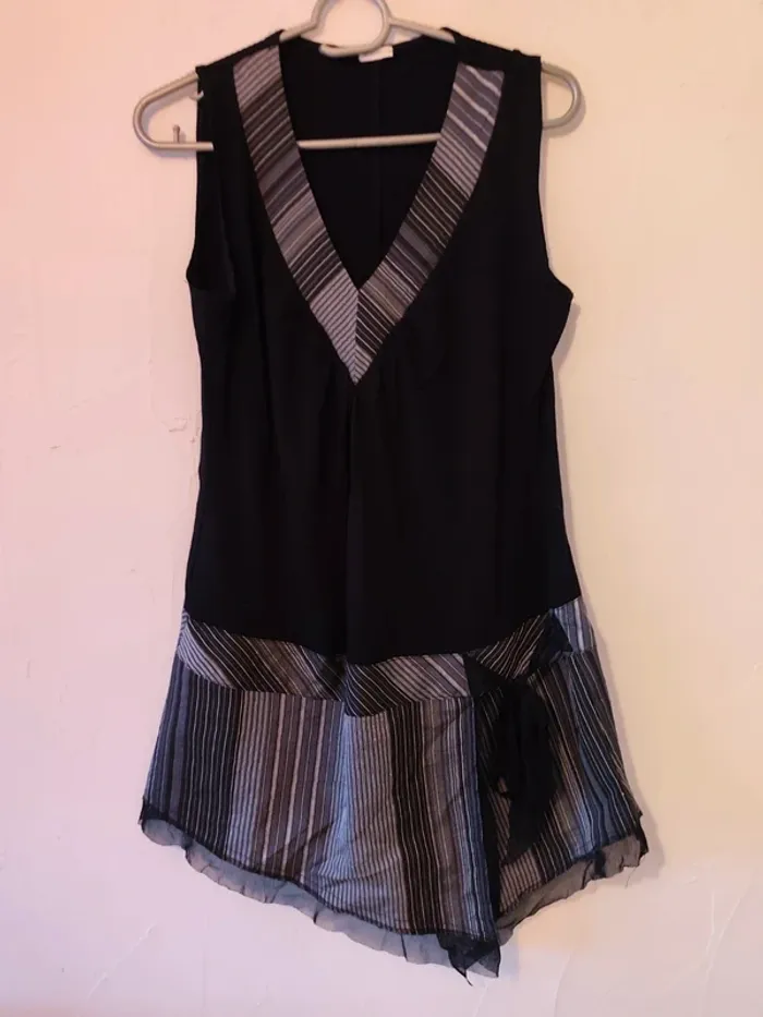 Magnifique tunique noire vintage jus d'orange Paris taille 38 ou M