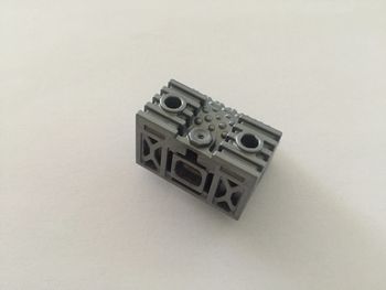 Bloc moteur 30660033 pièce détachée Playmobil 5187 Fourgon et vedette de police #A52