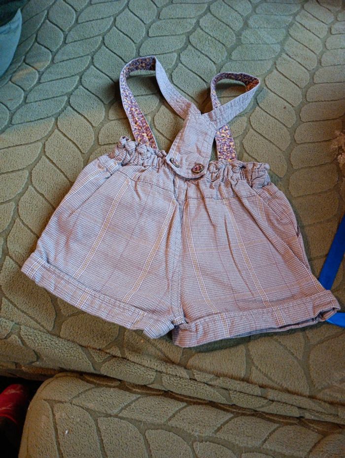 Salopette short à carreaux avec la chemise - photo numéro 6