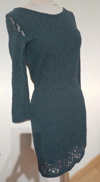 Superbe robe en dentelle