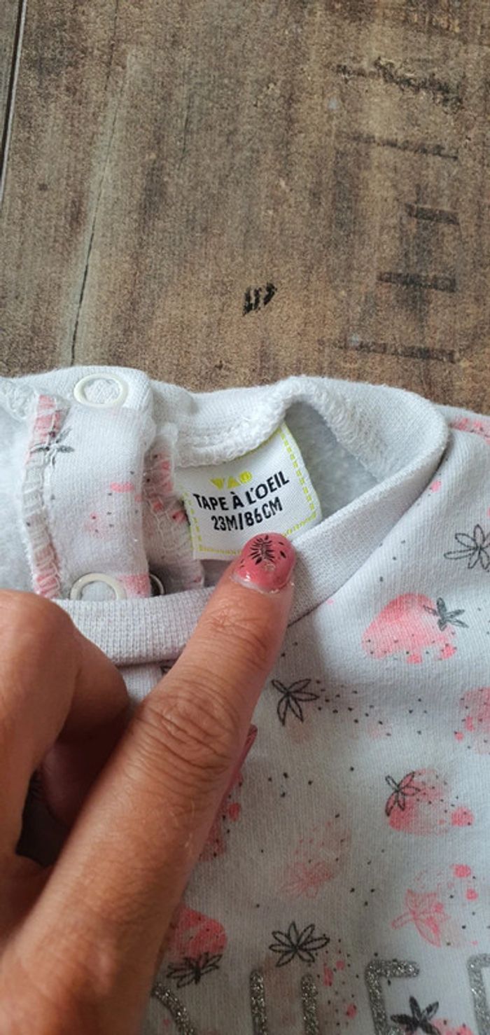 Pantalon tao 24 mois en très bon état - photo numéro 3