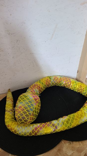 peluche serpent